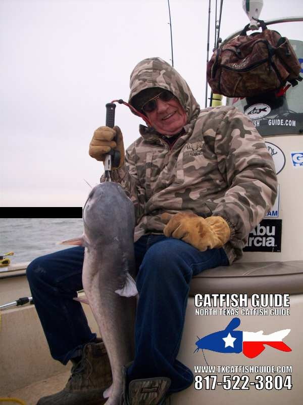 North Texas Catfish Guide near Grapevine